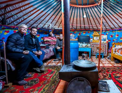 Mongolia nomad family stay