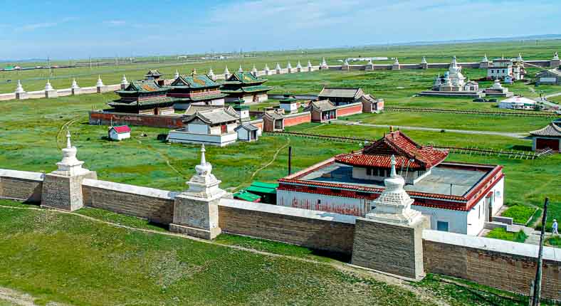 2 weeks itinerary Mongolia