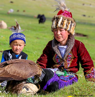 Western Mongolia eagle hunting tour